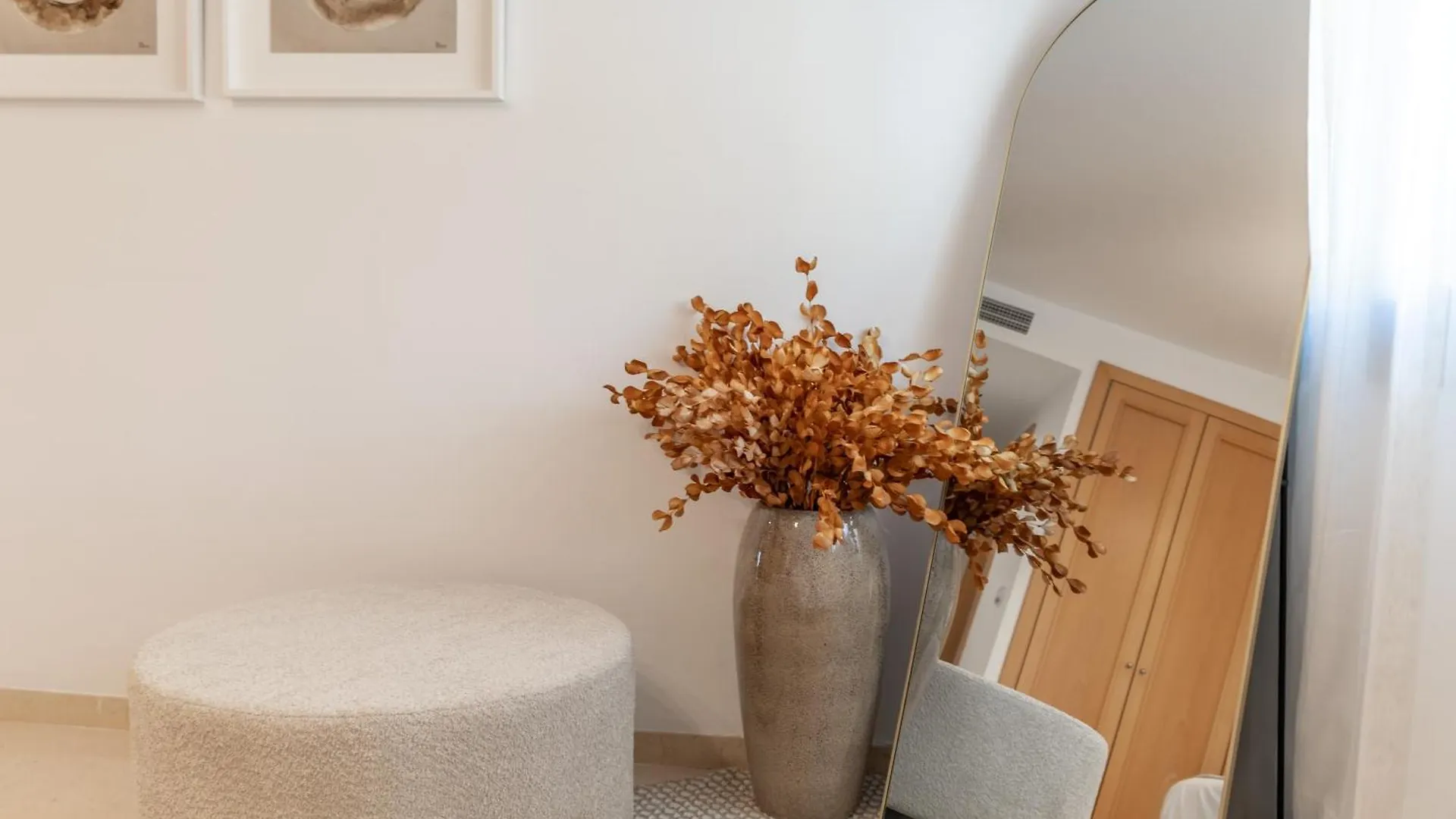 Apartment Vacation Marbella I The Sunrise Golden Mile Flat, Next To Convention Center, Recently Refurbished, Prime Location, 300M To The Beach Spain