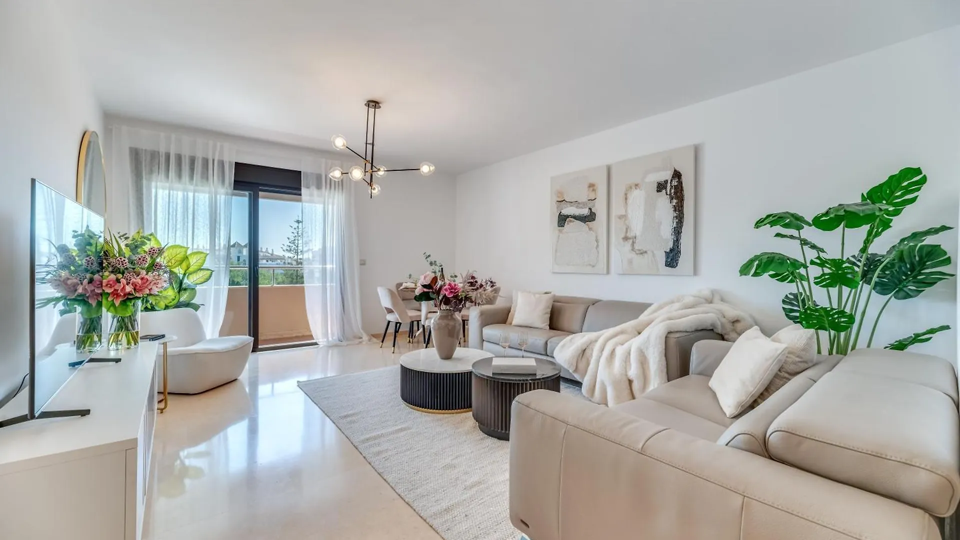 Vacation Marbella I The Sunrise Golden Mile Flat, Next To Convention Center, Recently Refurbished, Prime Location, 300M To The Beach